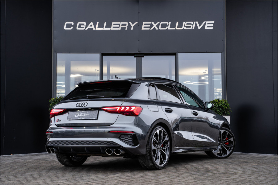 Audi S3 Sportback 2.0 TFSI quattro Edition One - Panorama | RS Seats | B&O | ACC | Massage