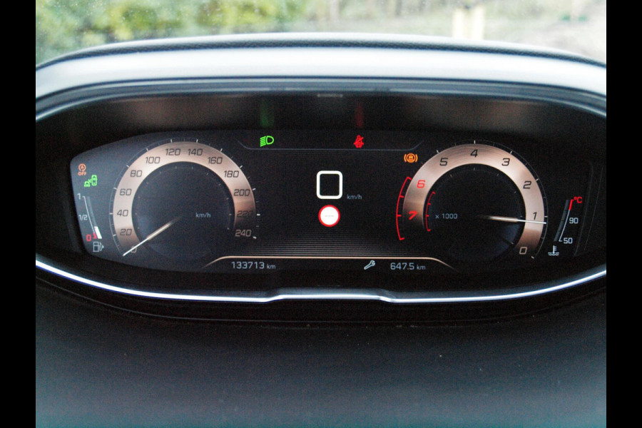 Peugeot 5008 1.2 PureTech Blue Lease GT-Line | Panoramadak | Camera | Apple Carplay | Cruise Control |