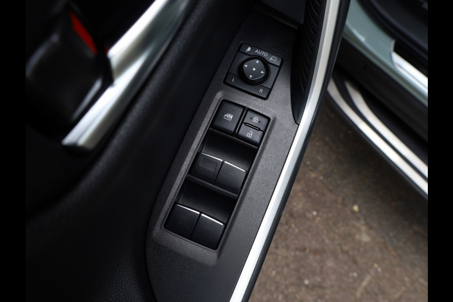 Toyota RAV4 2.5 Hybrid AWD Adventure | Bi-Tone | 360 Camera | JBL Audio