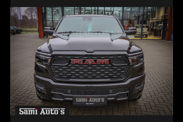 Dodge Ram GEEN MEERPRIJS | 2025 | 6 PERSOONS | HURRICANE 420PK 636 Nm | PRIJS MET LPG EN GARANTIE | DUBBELE CABINE | PICK UP | 5 PERSOONS | DC | GRIJSKENTEKEN | VOORAAD 2217- 2911 | TOP DEAL ! PRIJS ZO ALS OP DE FOTO !!!