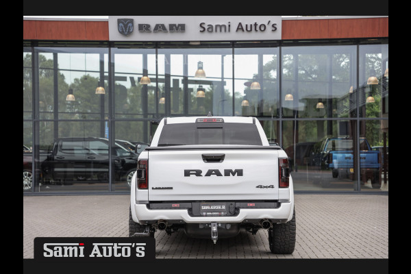 Dodge Ram 1500 ALL-IN PRIJS | 402PK 5.7 V8 HEMI 4x4 | LARAMIE NIGHT EDITION | PRIJS MET LPG EN GARANTIE EN DIKKE WIELEN EN WIDEBODY | DUBBELE CABINE | 5 PERSOONS | VOORRAAD NR 2015 - 4725 | DIRECT BESCHIKBAAR |