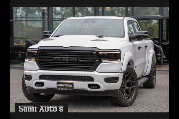 Dodge Ram 1500 ALL-IN PRIJS | 402PK 5.7 V8 HEMI 4x4 | LARAMIE NIGHT EDITION | PRIJS MET LPG EN GARANTIE EN DIKKE WIELEN EN WIDEBODY | DUBBELE CABINE | 5 PERSOONS | VOORRAAD NR 2015 - 4725 | DIRECT BESCHIKBAAR |