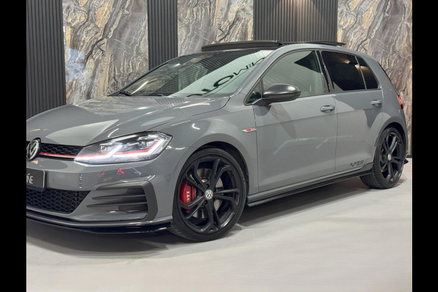 Volkswagen Golf 2.0 TSI GTI TCR|PANO|AKRAPOVIC|VIRTUAL|BOMVOL