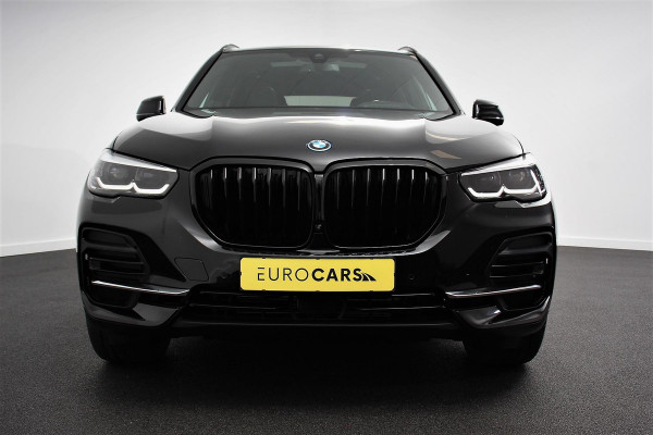 BMW X5 xDrive45e Hybrid 394pk Executive Shadow line | Leder | Schuif-Panorama dak | Navigatie | Trekhaak | Camera 360 | 20"LMV