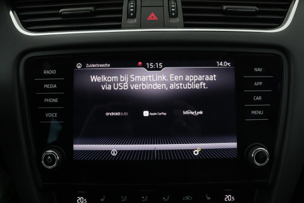 Škoda Octavia 1.0 TSI Ambition | Stoelverwarming | Carplay | Full LED | Navigatie | Climate control | PDC | Cruise control | Bluetooth