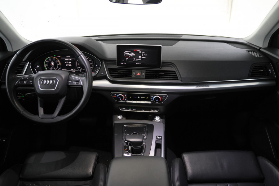 Audi Q5 55 TFSI e quattro Competition Panorama, leer, Climate, Trekhaak,