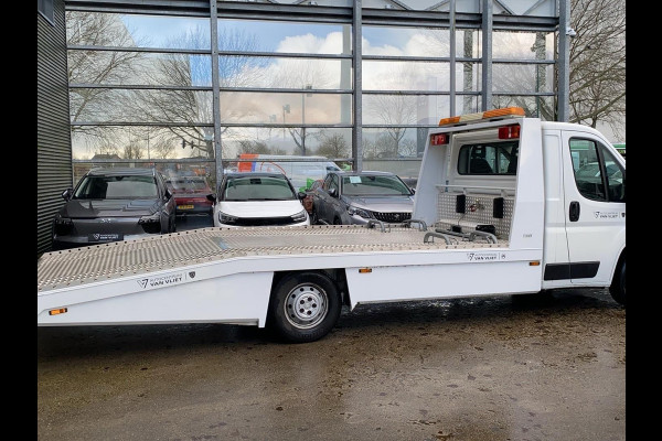 Peugeot Boxer 335 2.0 BlueHDI L4 | OPRIJWAGEN +AANHANGER | BEZICHTIGING OP AFSPRAAK |