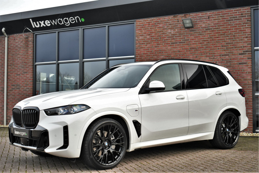 BMW X5 xDrive50e M-Sport Pano Trekh 360 H/K Soft-close HUD Gesture 8dkm!!! BTW-AUTO!