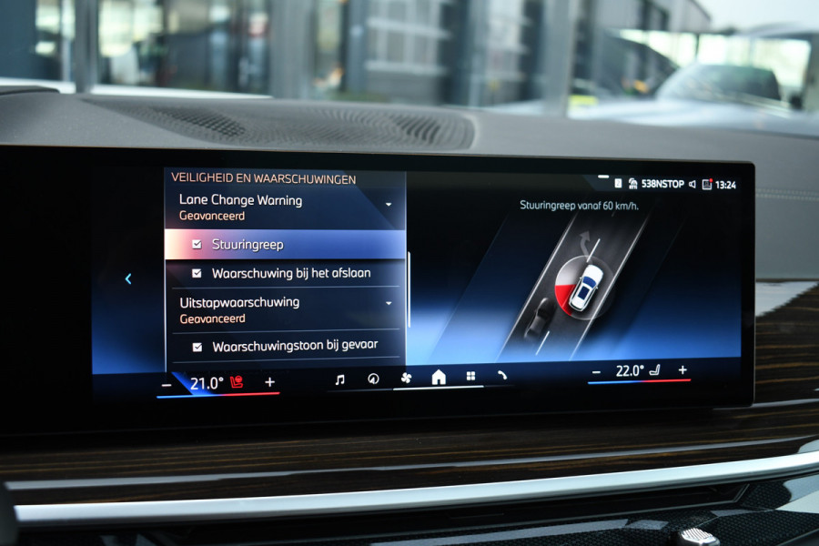 BMW X5 xDrive50e M-Sport Pano Trekh 360 H/K Soft-close HUD Gesture 8dkm!!! BTW-AUTO!