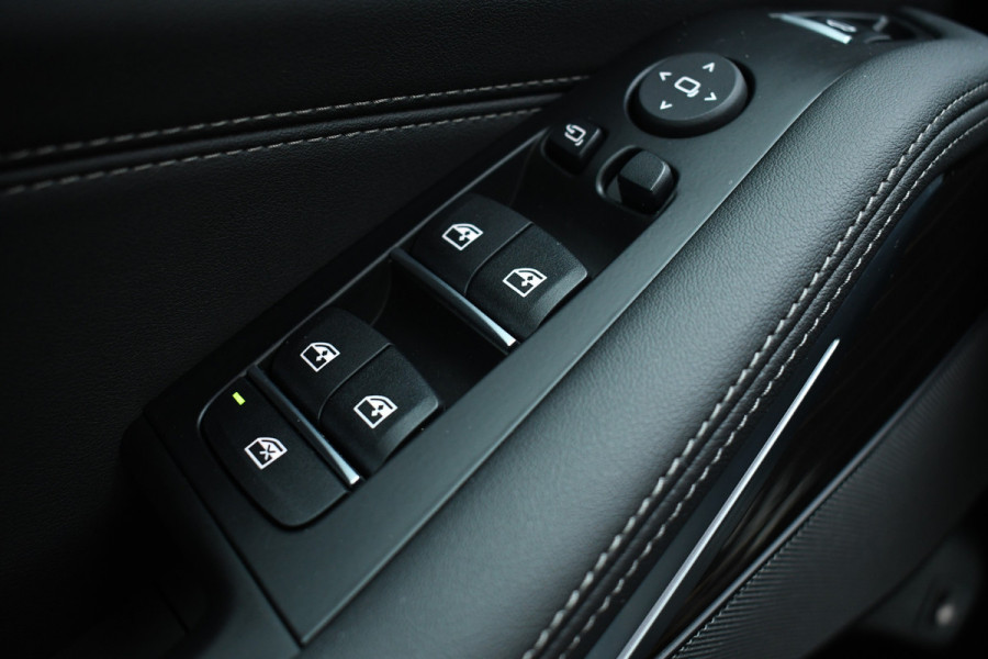 BMW X5 xDrive50e M-Sport Pano Trekh 360 H/K Soft-close HUD Gesture 8dkm!!! BTW-AUTO!