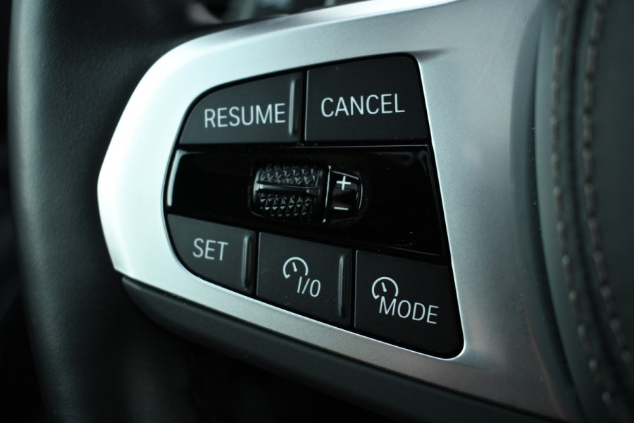 BMW X5 xDrive50e M-Sport Pano Trekh 360 H/K Soft-close HUD Gesture 8dkm!!! BTW-AUTO!