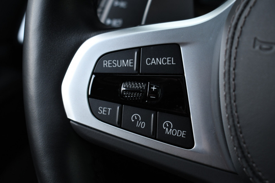 BMW X5 xDrive50e M-Sport Pano Trekh 360 H/K Soft-close HUD Gesture 8dkm!!! BTW-AUTO!