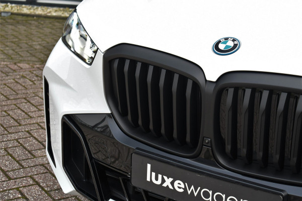 BMW X5 xDrive50e M-Sport Pano Trekh 360 H/K Soft-close HUD Gesture 8dkm!!! BTW-AUTO!