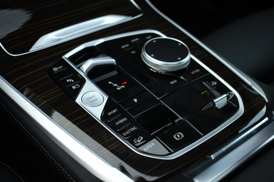 BMW X5 xDrive50e M-Sport Pano Trekh 360 H/K Soft-close HUD Gesture 8dkm!!! BTW-AUTO!