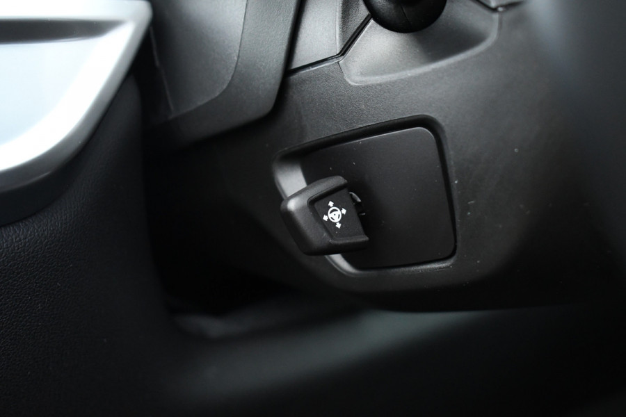 BMW X5 xDrive50e M-Sport Pano Trekh 360 H/K Soft-close HUD Gesture 8dkm!!! BTW-AUTO!