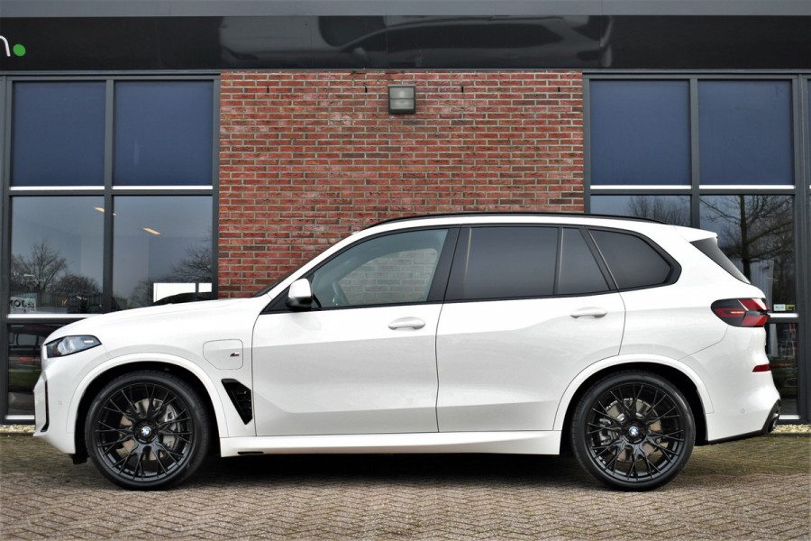BMW X5 xDrive50e M-Sport Pano Trekh 360 H/K Soft-close HUD Gesture 8dkm!!! BTW-AUTO!