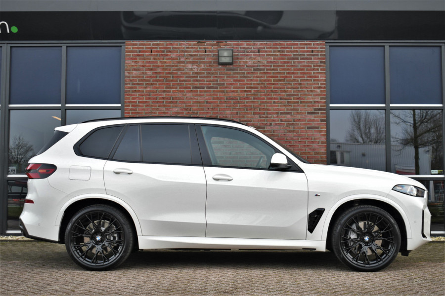 BMW X5 xDrive50e M-Sport Pano Trekh 360 H/K Soft-close HUD Gesture 8dkm!!! BTW-AUTO!