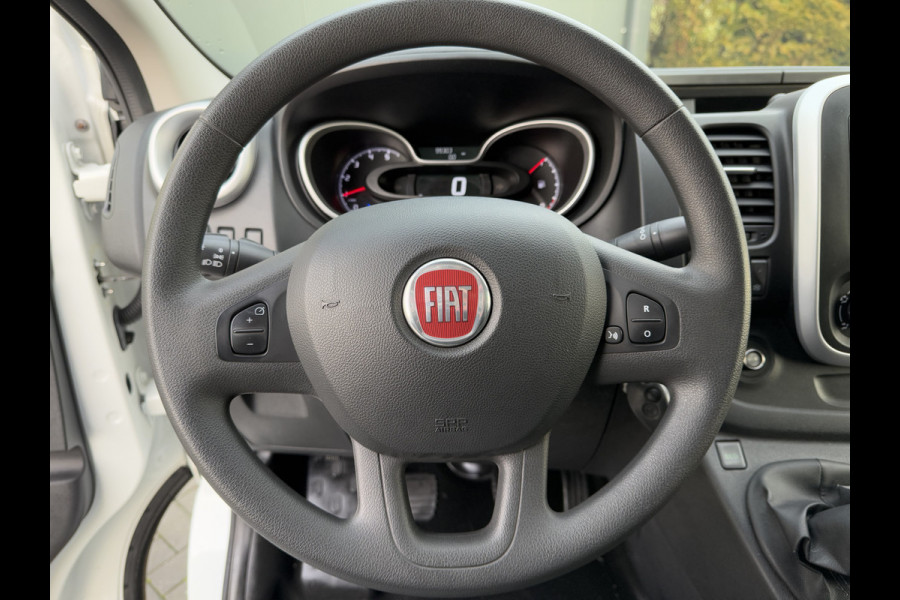 Fiat Talento 2.0 MultiJet 146 PK / L1H1 / 1e EIG. / TREKHAAK / AIRCO / CRUISE / DAB / 3-ZITS