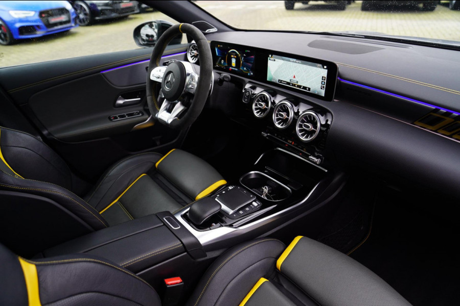 Mercedes-Benz A-Klasse AMG 45 S 4MATIC+ Edition 1 Yellow Edition | Burmester | Panorama | Kuipstoelen | Eventuri Carbon Air intake