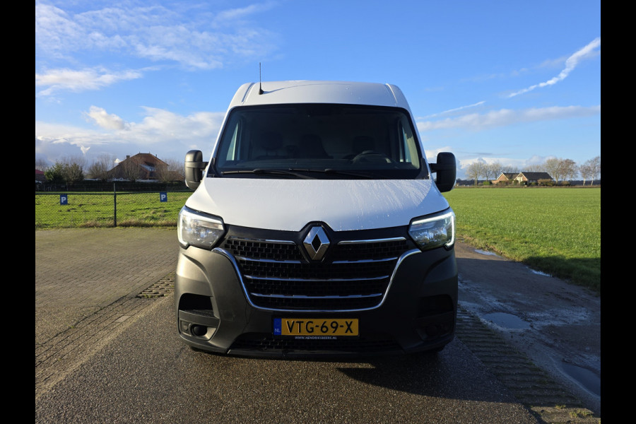 Renault Master T35 2.3 dCi L2 H2 - 135 Pk - Euro 6 - Navi - Airco - Cruise Control