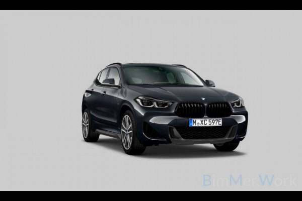 BMW X2 xDrive25e M-Sport M-zetels Pano HUD Camera El-klep 19inch