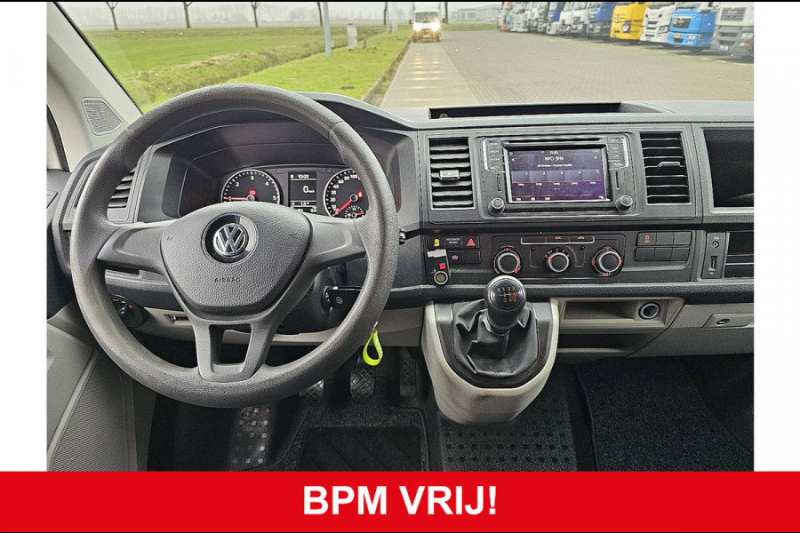 Volkswagen Transporter 2.0 TDI L2H1 airco, navi, pdc