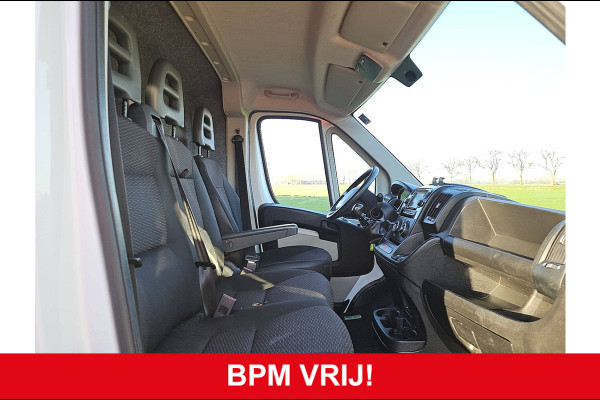 Peugeot Boxer 330 2.0 BlueHDI L2H2 Premium Pack EURO6 NAVI CAMERA