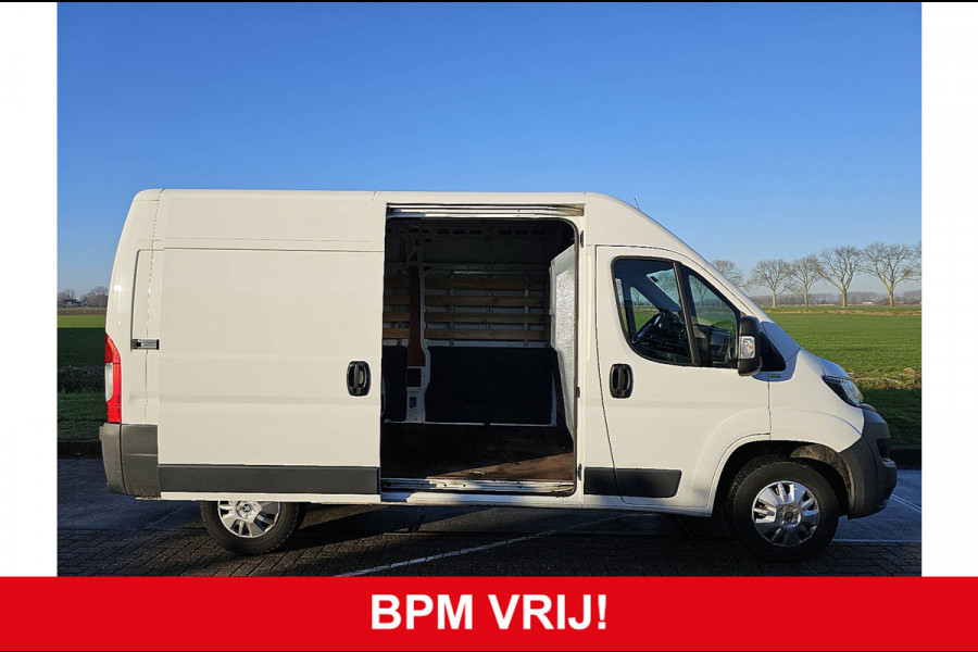 Peugeot Boxer 330 2.0 BlueHDI L2H2 Premium Pack EURO6 NAVI CAMERA
