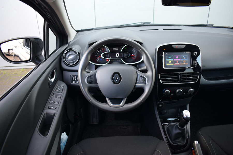 Renault Clio Estate 0.9 TCe Limited | Navi | Cruise | Airco | 16” LM