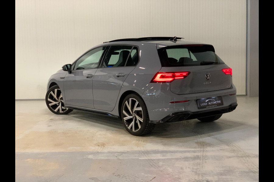 Volkswagen Golf 1.5 eTSI | 3x R-LINE | IQ LIGHTS | PANO | NARDO GREY