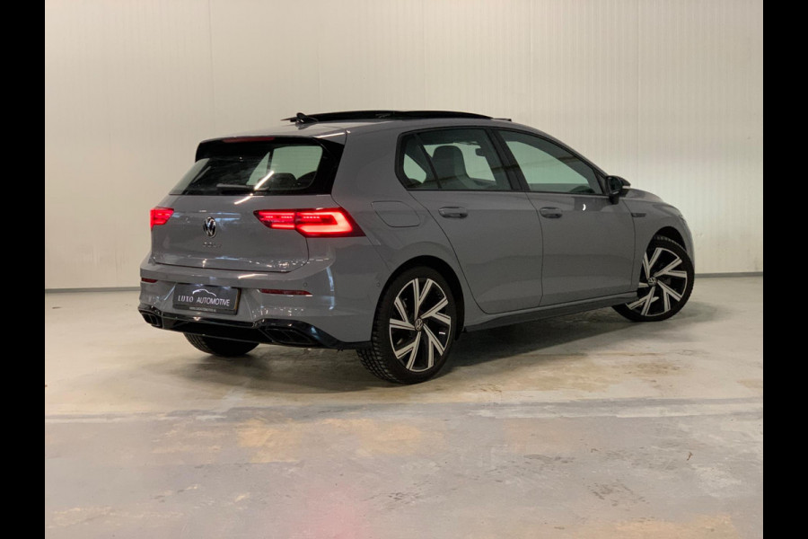 Volkswagen Golf 1.5 eTSI | 3x R-LINE | IQ LIGHTS | PANO | NARDO GREY