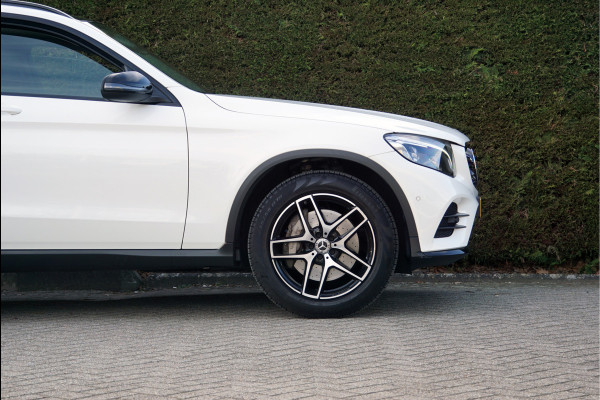 Mercedes-Benz GLC 250 4MATIC AMG Line | Distronic Trekhaak Night