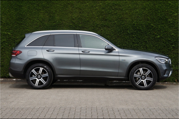 Mercedes-Benz GLC GLC 300 e 4M | Massage Distronic Memory 360 Camera AR Navi