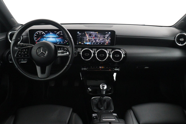 Mercedes-Benz A-Klasse 160 Advantage (NAVIGATIE, CRUISE CONTROL, VIRTUAL, PARKEERSENSOREN, NL-AUTO, GOED ONDERHOUDEN)