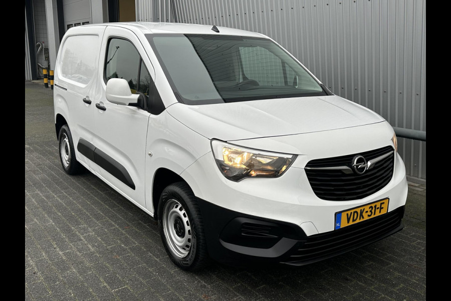 Opel Combo 1.5D L1H1*CARPLAY*NAVI*CRUISE*A/C*SHUIFDEUR* Opel Combo 1.5D L1H1 Edition*NAVI*CRUISE*A/C*