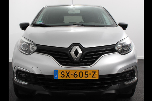 Renault Captur 0.9 TCe Limited Navigatie Airco Lichtmetalen Velgen Cruise Control Parkeer Sensoren Trekhaak