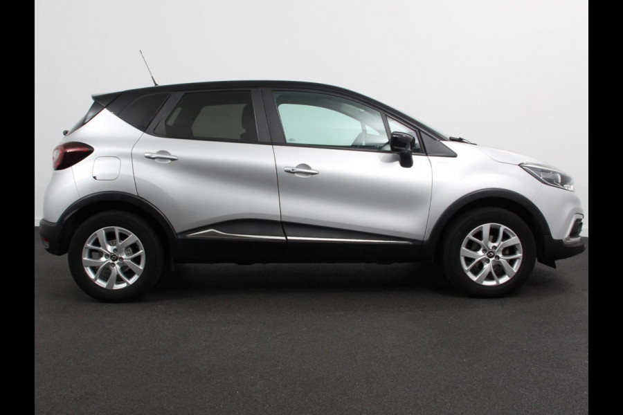 Renault Captur 0.9 TCe Limited Navigatie Airco Lichtmetalen Velgen Cruise Control Parkeer Sensoren Trekhaak