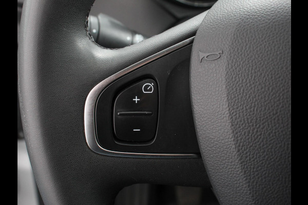 Renault Captur 0.9 TCe Limited Navigatie Airco Lichtmetalen Velgen Cruise Control Parkeer Sensoren Trekhaak
