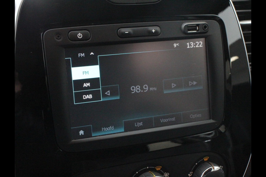 Renault Captur 0.9 TCe Limited Navigatie Airco Lichtmetalen Velgen Cruise Control Parkeer Sensoren Trekhaak