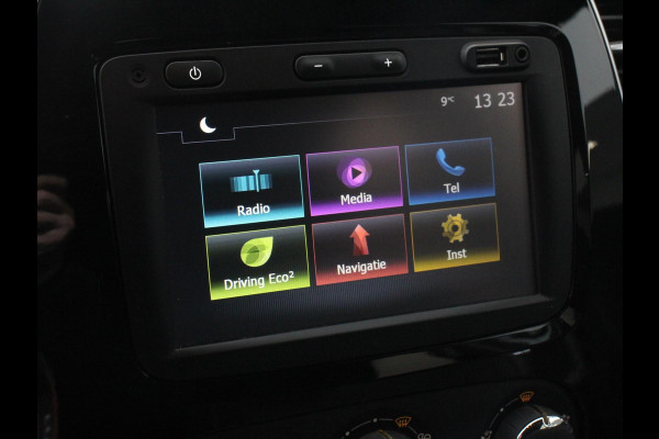 Renault Captur 0.9 TCe Limited Navigatie Airco Lichtmetalen Velgen Cruise Control Parkeer Sensoren Trekhaak