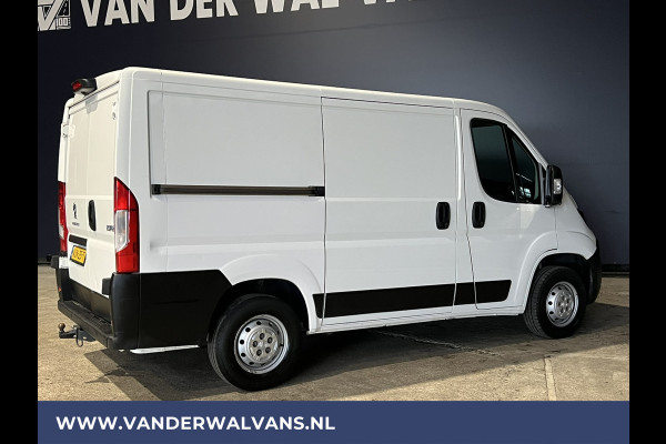 Peugeot Boxer 2.2 BlueHDi 120pk L1H1 Euro6 Airco | Camera | Navigatie | Trekhaak | Cruisecontrol Parkeersensoren, Bijrijdersbank