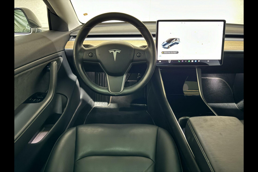 Tesla Model 3 Standard RWD Plus 60 kWh Autopilot Trekh. NAP