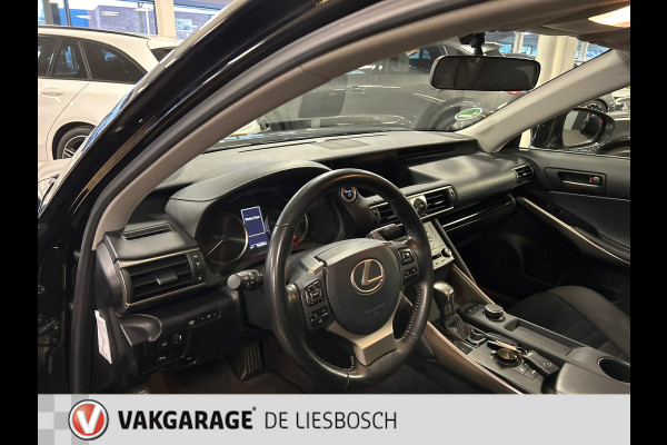 Lexus IS 300h Hybrid,leer alcantara,navi,boeken ,origineel ned