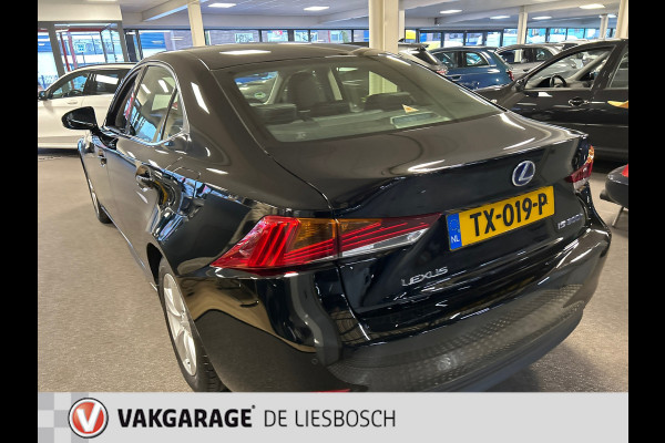 Lexus IS 300h Hybrid,leer alcantara,navi,boeken ,origineel ned