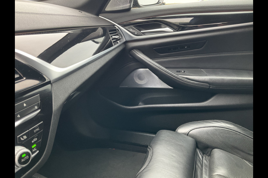 BMW 5 Serie M5 600pk Carbon Bowers&Wilkins Driving Assistant Plus Incl.BTW