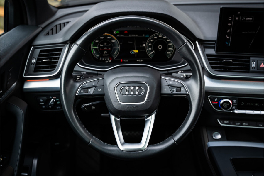 Audi Q5 50 TFSI e S edition - Panorama | Elek. Trekhaak | Leer | Carplay