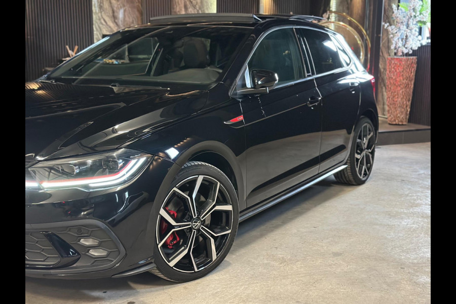 Volkswagen Polo 2.0 TSI GTI|PANO|FULL OPTION