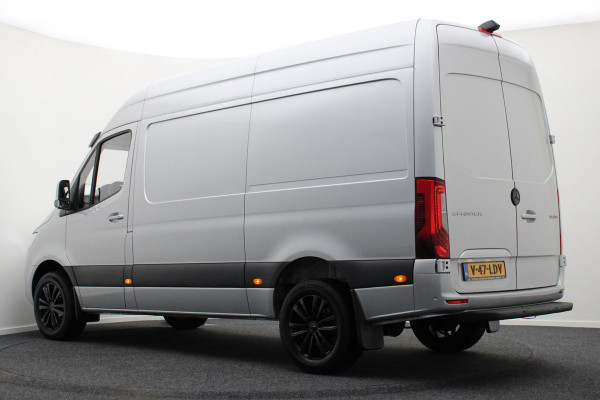 Mercedes-Benz Sprinter 319 V6 3.0 CDI L2H2 Automaat LED, Luchtgev. Stoelen, 360° Camera, Navigatie, Apple CarPlay, PDC, 18''