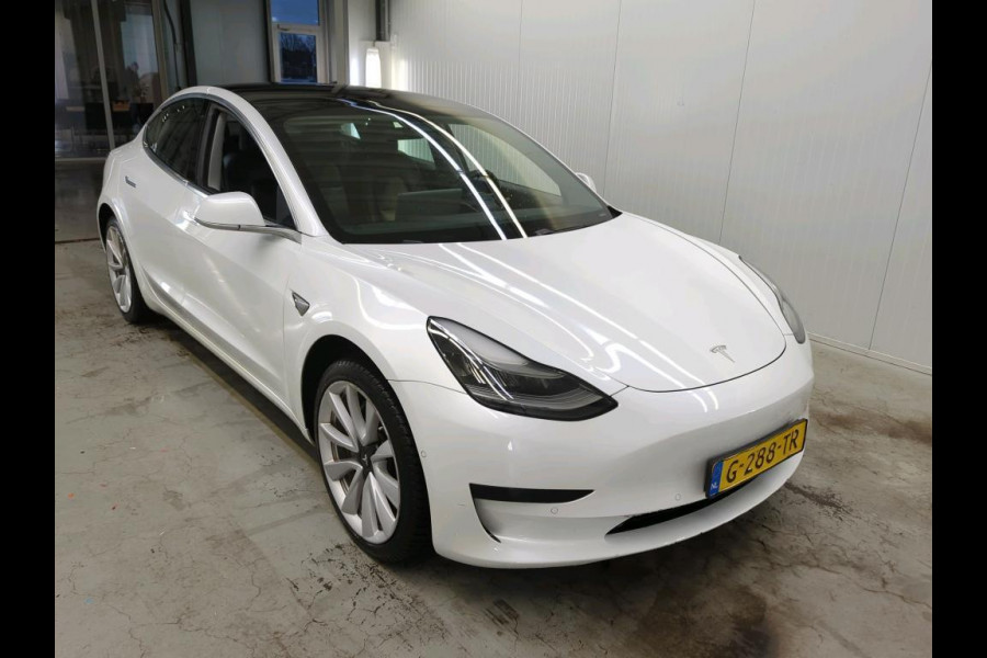 Tesla Model 3 Standard RWD Plus 60 kWh Autopilot+ Full Self Driving 3 Panoramadak Leder PDC VA Camera