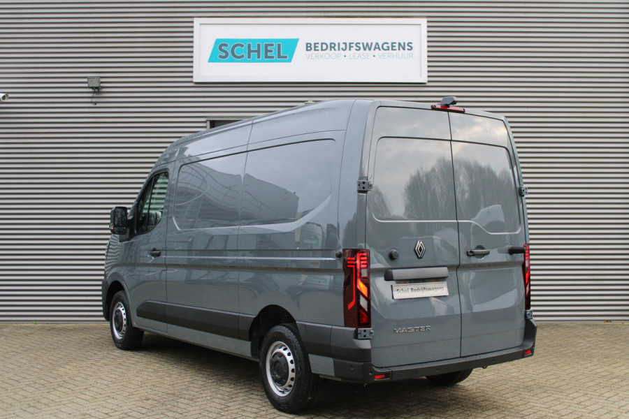 Renault Master T35 2.0 dCi 170pk L2H2 Extra - Navigatie - Camera - 270 gr deuren - Parkeersensoren - Draadloos laden - Rijklaar